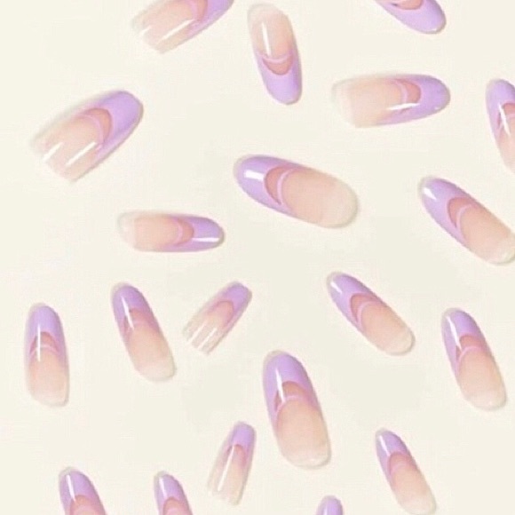 SOLD Lilac Lines Long Press On Nails - Picture 2 of 2